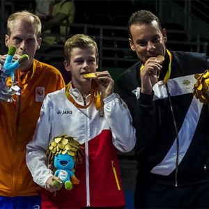 �ȣ�16�����ʱС���ɲа»�ƹ����������ھ�